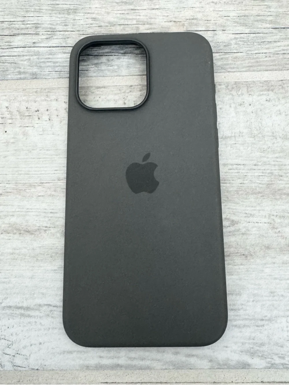 Apple iPhone 15 Pro Max Grey Silicone MagSafe Case